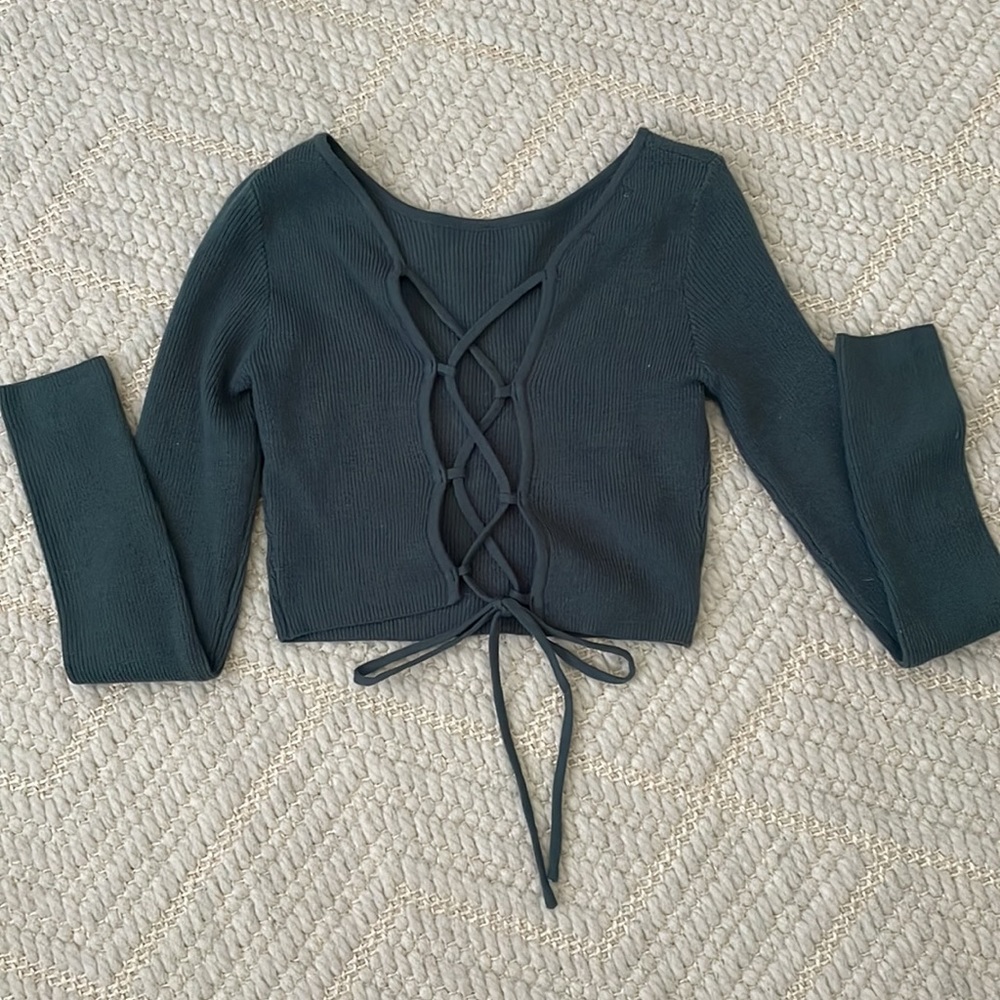 Dark green cropped sweater